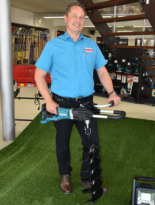 Peeters toont de professionele grondboor van Makita Peeters toont de professionele grondboor van Makita