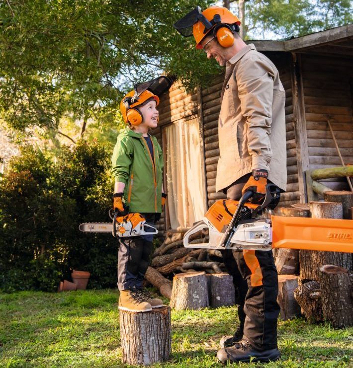 Ook Stihl kent verschillende soorten branded speelgoed, zoals een kettingzaag. Ook Stihl kent verschillende soorten branded speelgoed, zoals een kettingzaag.
