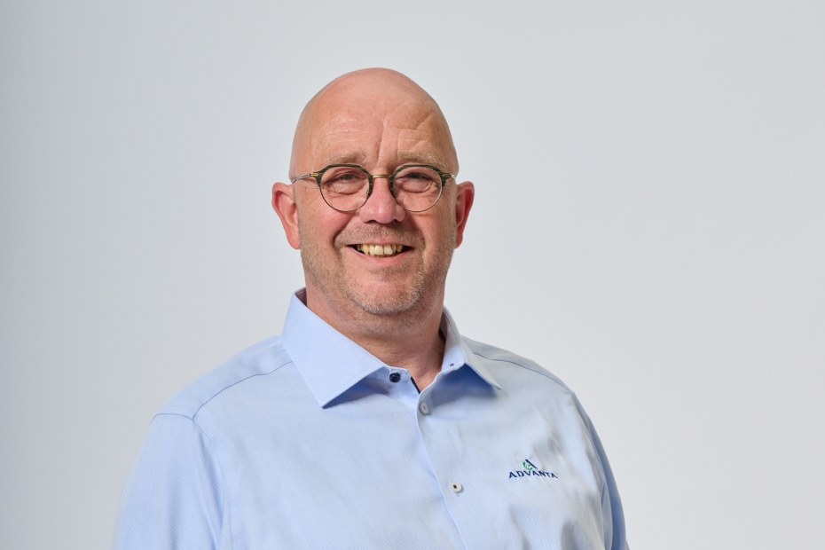 Job Steunenberg: 'Een kruidenmengsel is een banket voor insecten, en dus ook voor vogels die rupsen eten' Job Steunenberg: 'Een kruidenmengsel is een banket voor insecten, en dus ook voor vogels die rupsen eten'