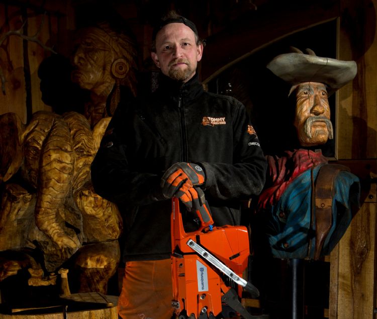 Thomas Weijenberg van Tommy Carving