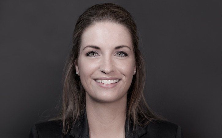 Anna van Zalk: 'Voor hoveniers fungeren de trainingen ook als netwerkbijeenkomsten.' Anna van Zalk: 'Voor hoveniers fungeren de trainingen ook als netwerkbijeenkomsten.'