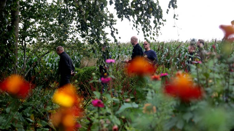 De fietstour leidde ook langs de wandeltuinen van “De Luie Tuinman”. Op zo'n 2,5 hectare vind je hier 25 tuinen, elk met een eigen sfeer en thema.