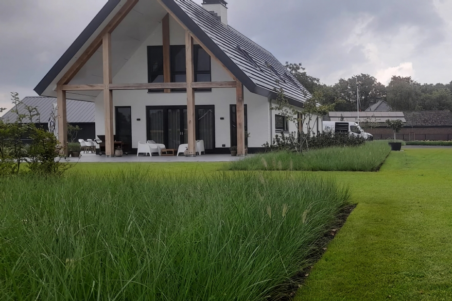 In deze tuin van HA Hoveniers, verzorgde Antoon Rijnbeek de beplanting