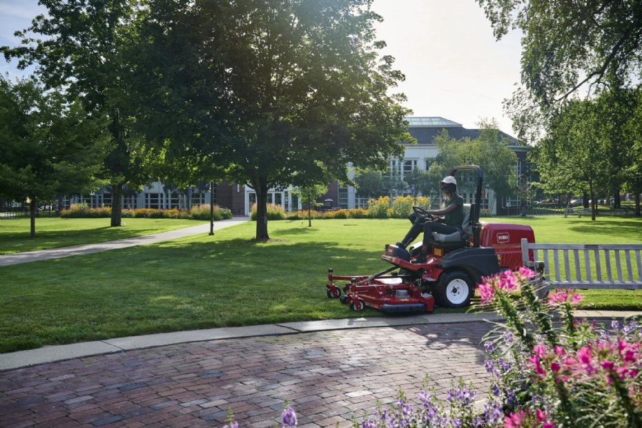De e3300 is de nieuwste uitbreiding van de Groundsmaster-serie.